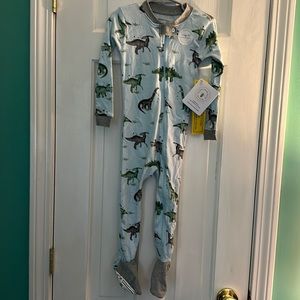NWT Burt’s Bees One Piece Dinosaur Pajamas